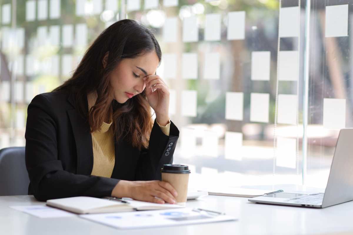 Handling Workplace Harrassment While Protecting Yourself