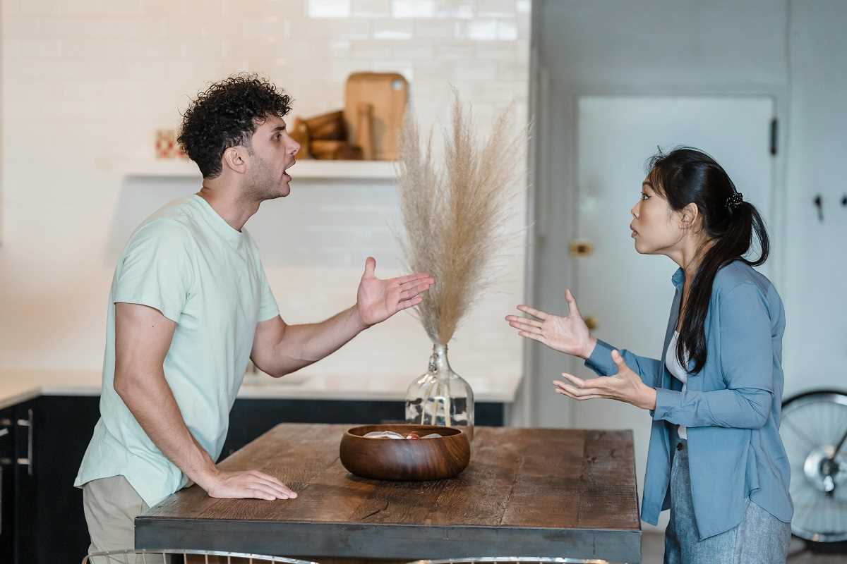 The Biggest Red Flags to Watch While Dating